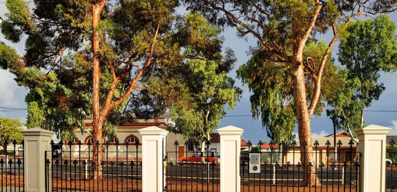 Allora House Kalgoorlie Exterior photo